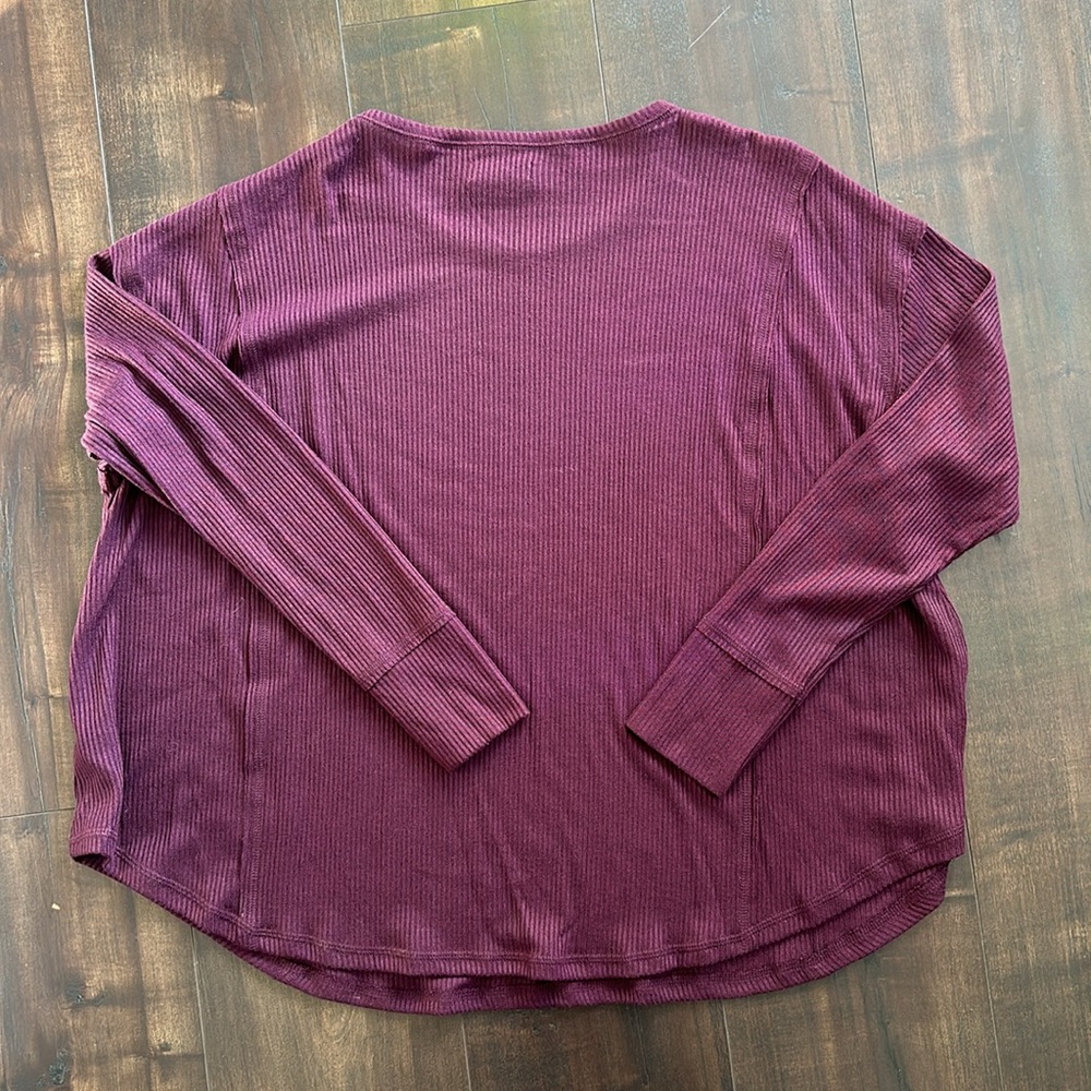 Sweater - Picture 6 of 6